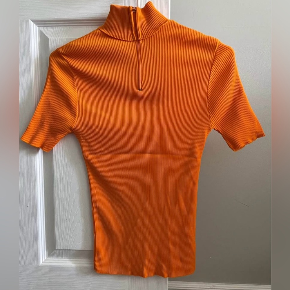 3/$15 Orange Ribbed Short Sleeve Top